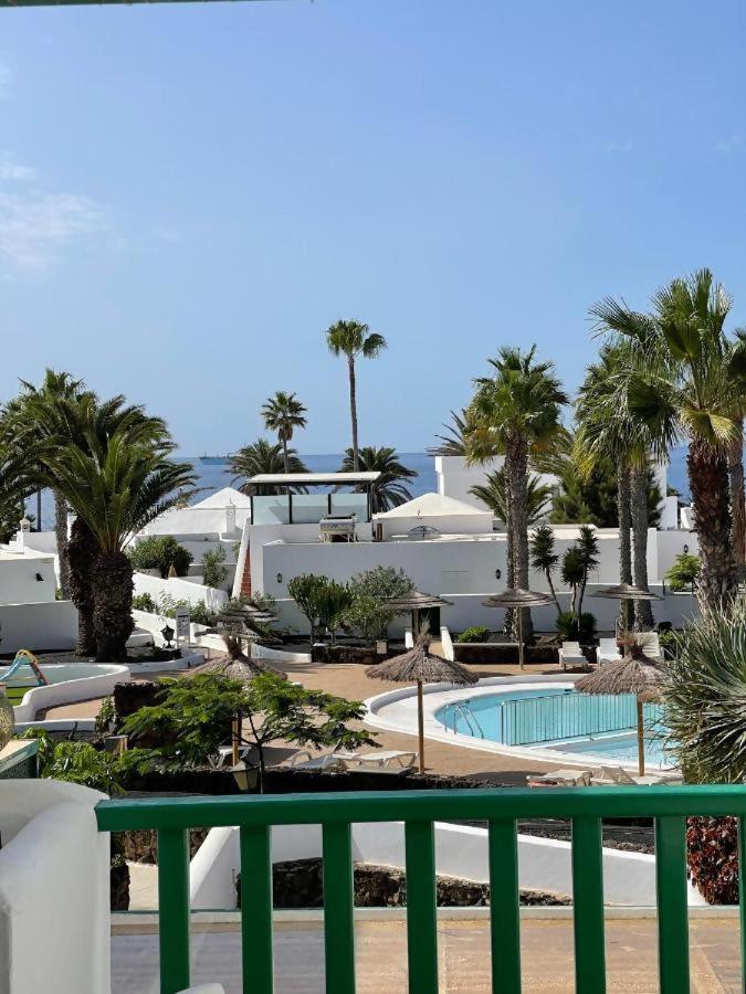 Precioso Rincon Entre El Mar Y Los Volcanes Costa Teguise Exterior foto